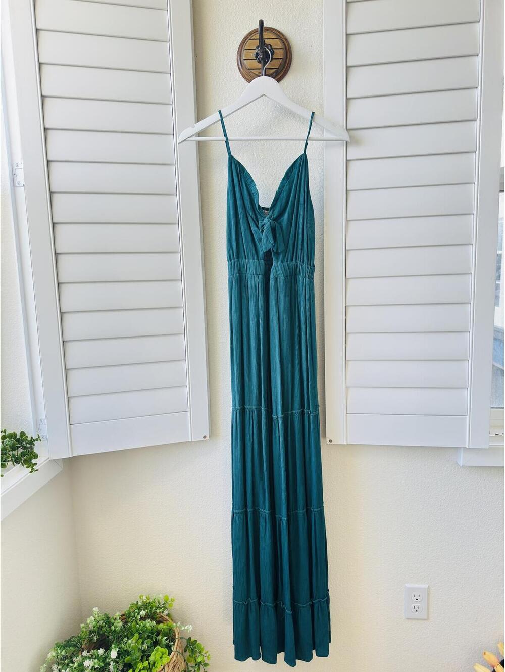 Justify Teal Tie-Front Tiered Maxi Dress - Size M